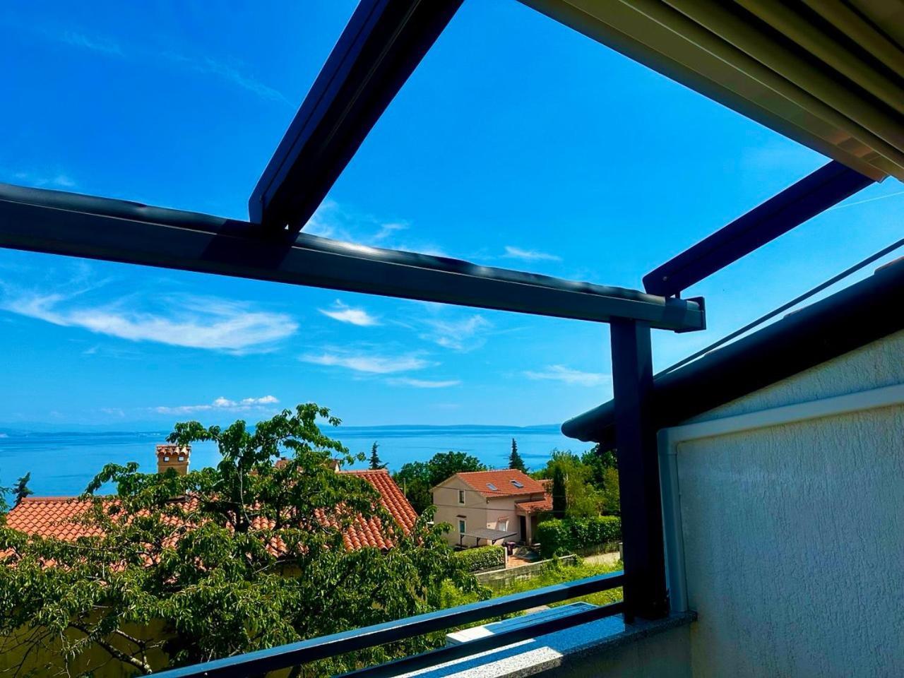 Milena Apartment Opatija Volosko Eksteriør billede